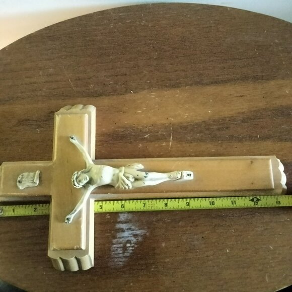 Antique Wooden Wall Crucifix With Hidden Compartment Candles Holy Water Bottle - Picture 16 of 16